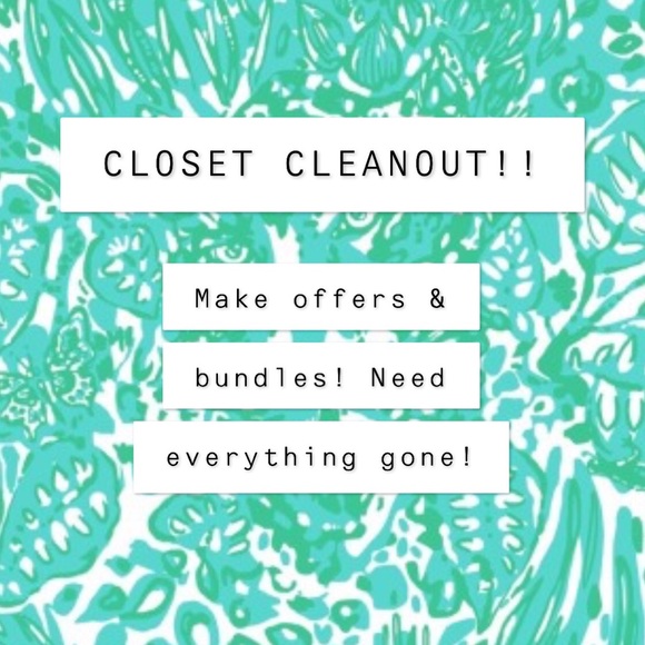 TONS OF HIGH END CLOTHES, SHOES, JEWELRY, ETC!! - Picture 1 of 1